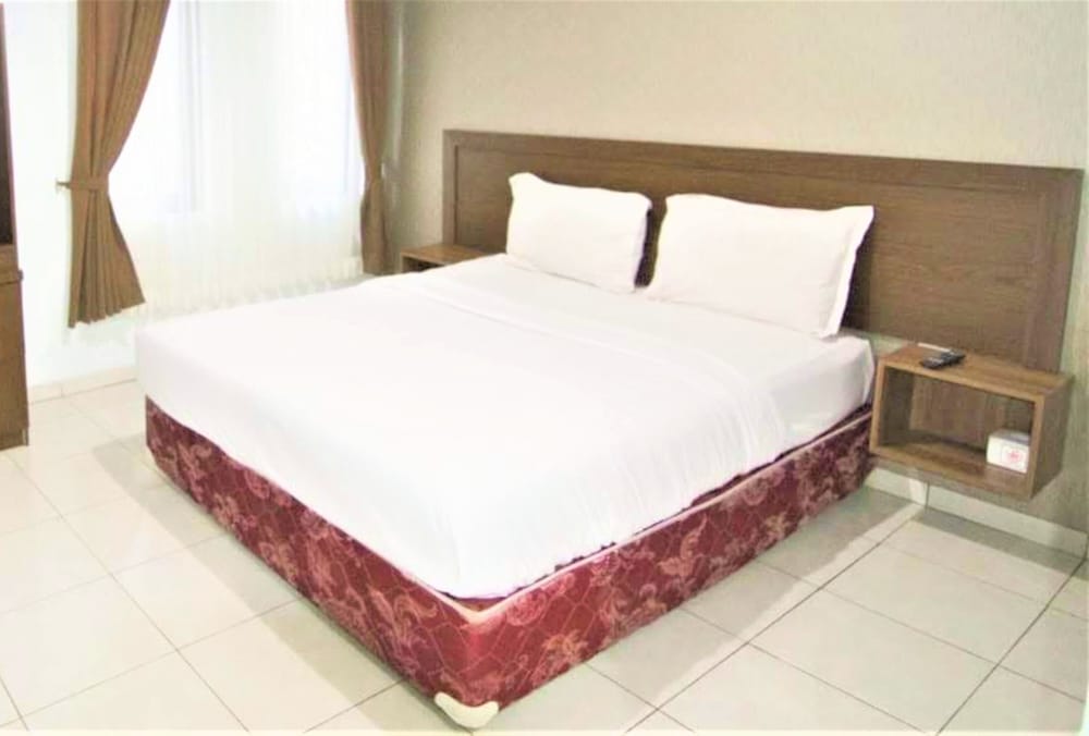 Grand Situ Buleud Hotel 10/18
