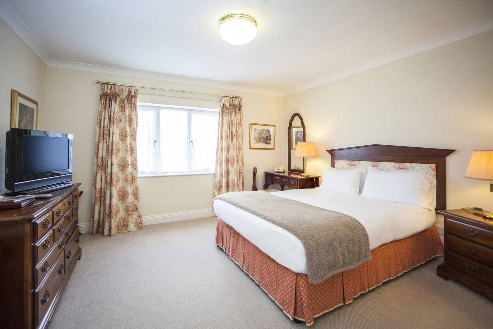 The Walnut Tree Hotel 13/33