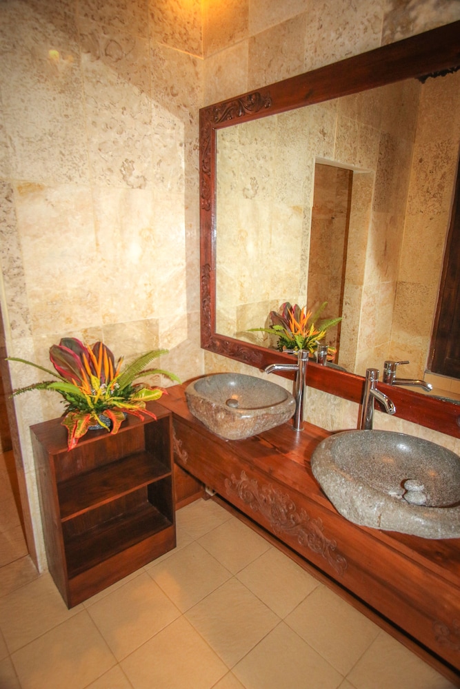 Villa Borobudur Resort 59/83