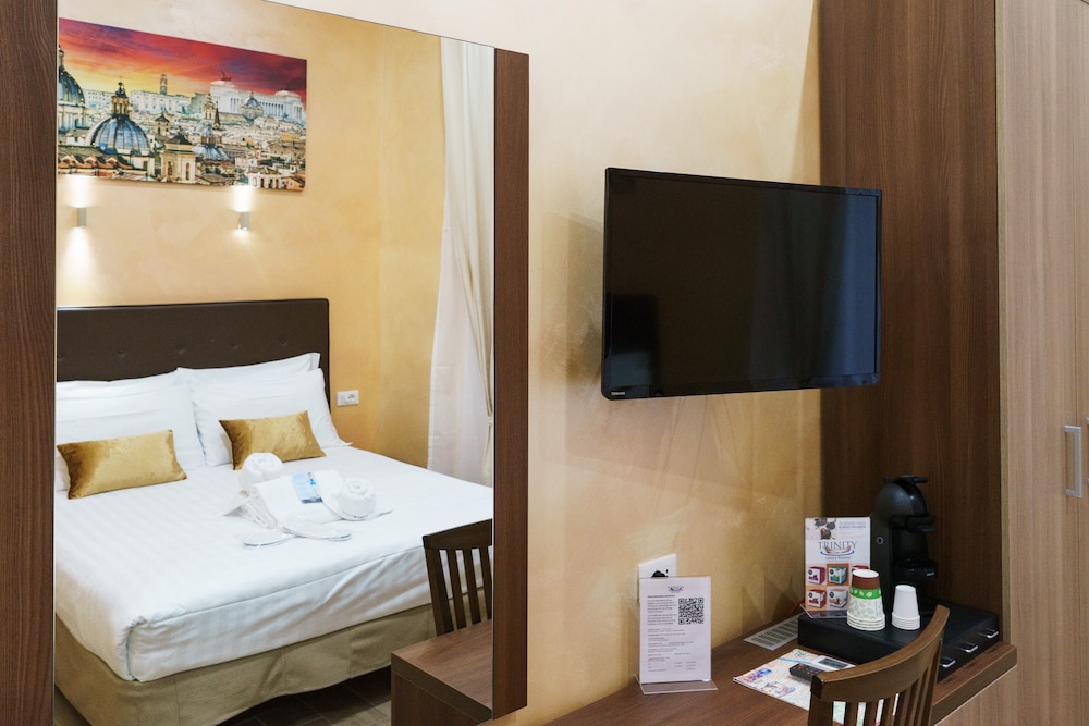 Trinity Luxury Rooms 12/66