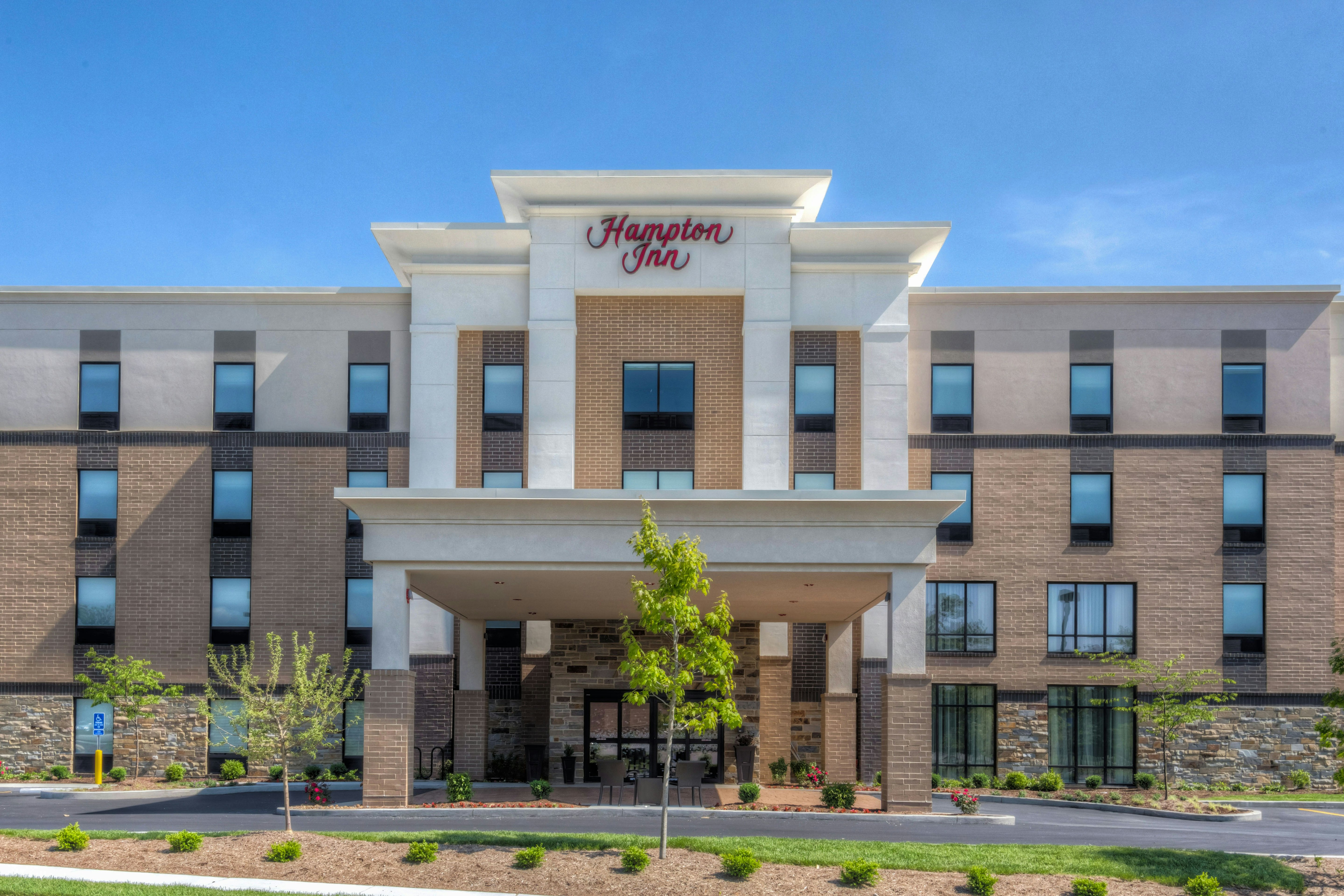 Hampton Inn St. Louis Wentzville MO 2/57
