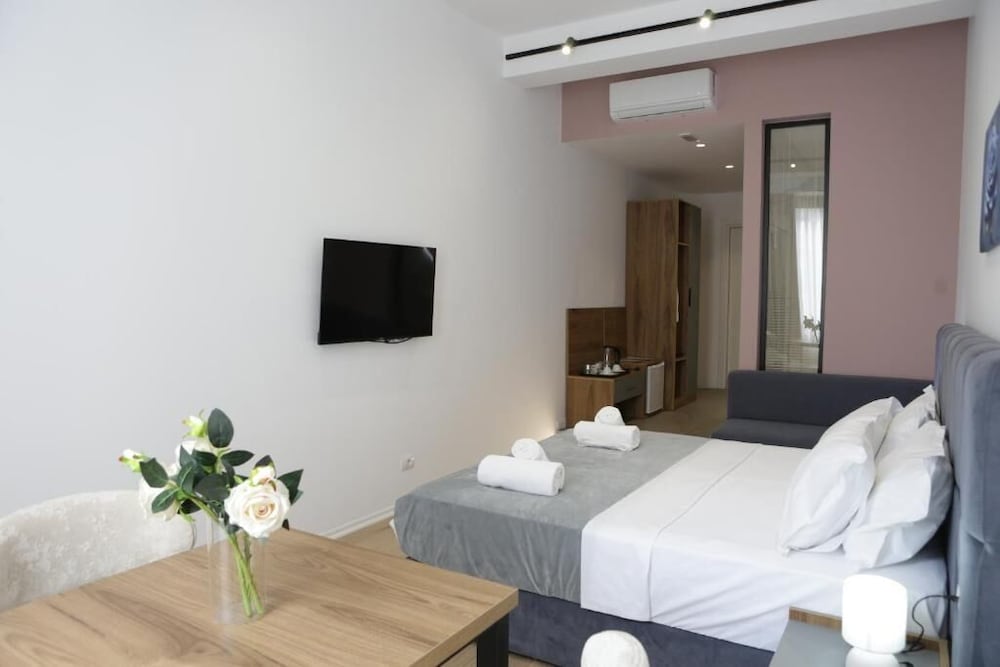 Hotel La Rosa 35/36