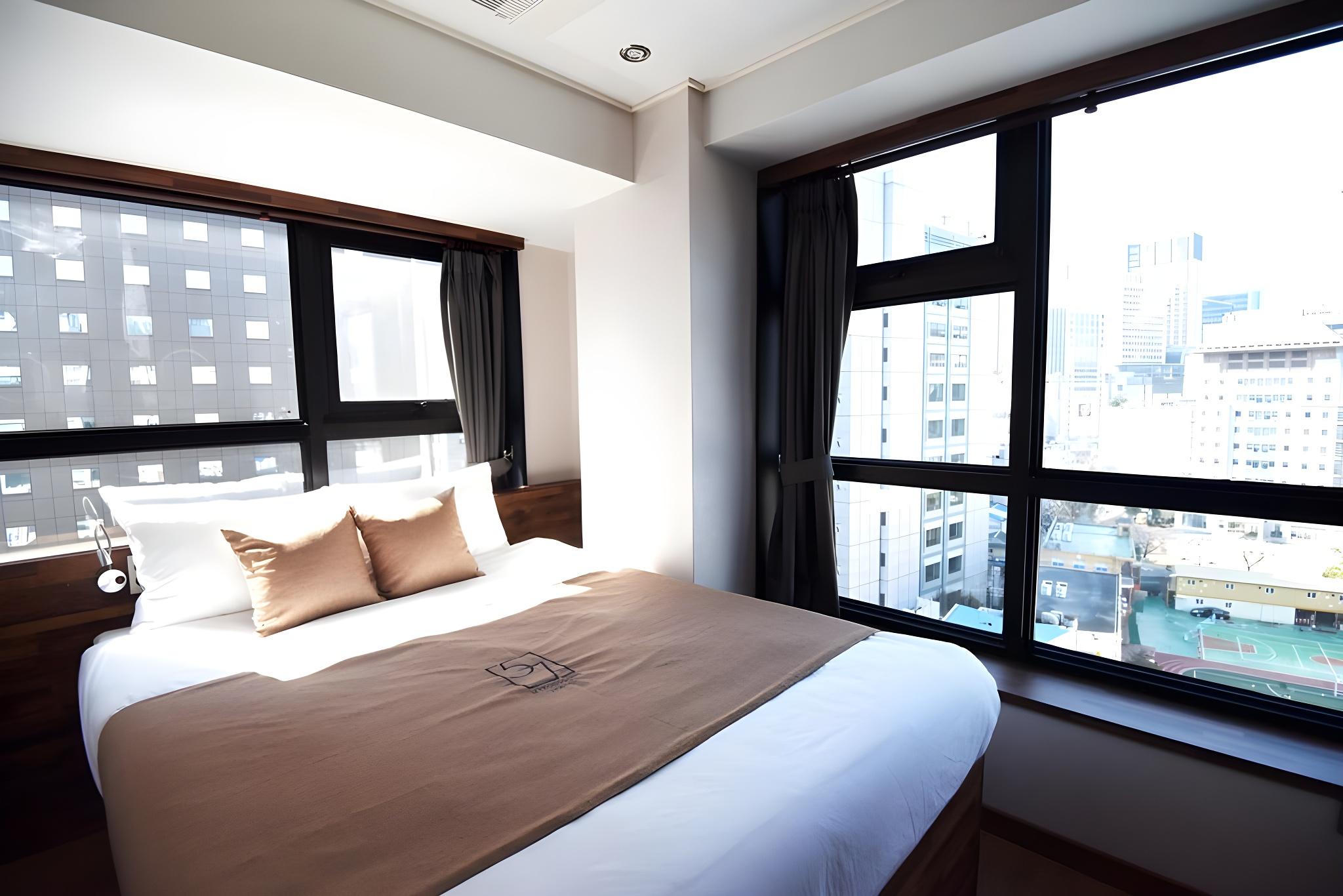 Deluxe, Double Bed, No Parking