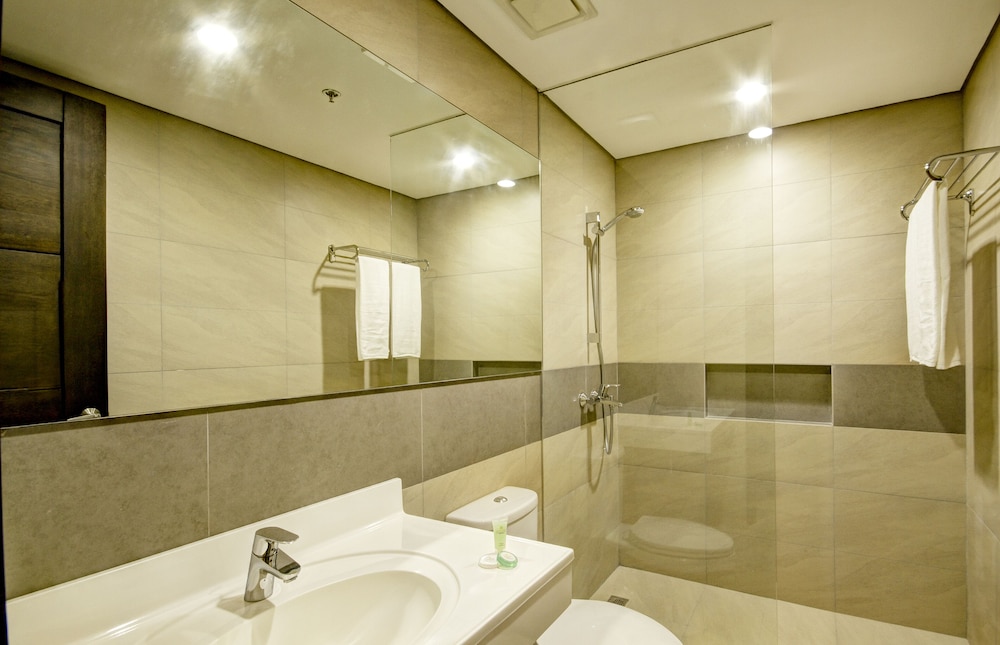 Sequoia Hotel Quezon City 34/35