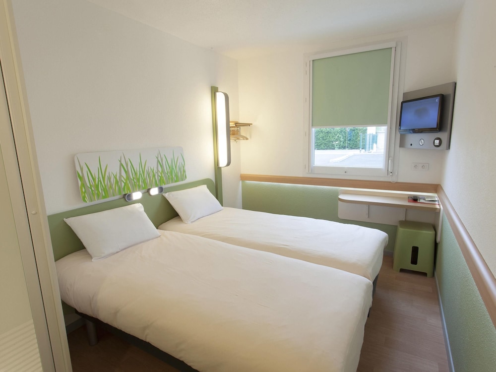 Ibis Budget Cherbourg La Glacerie 19/57
