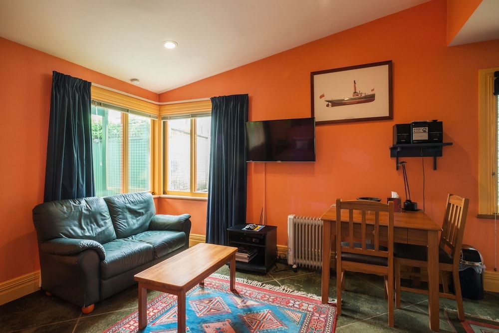 The Great Ponsonby Arthotel 44/72