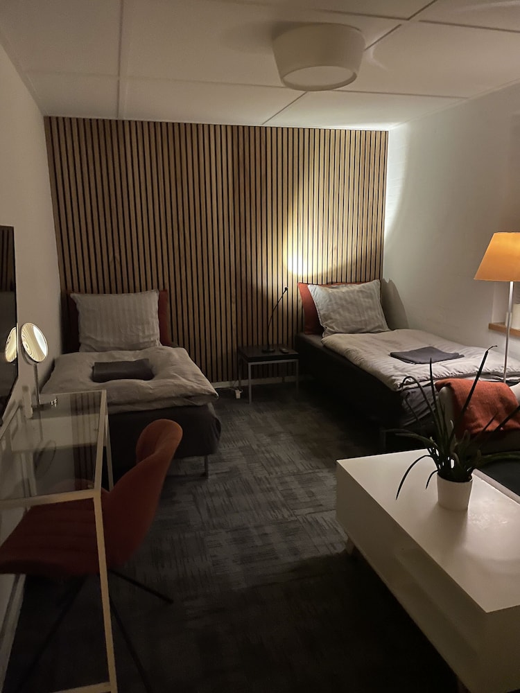 Helts B&amp;B 28/50
