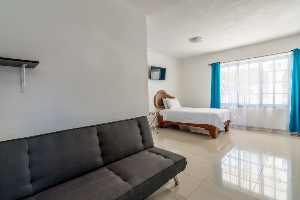 Hotel Ibiza 61/78