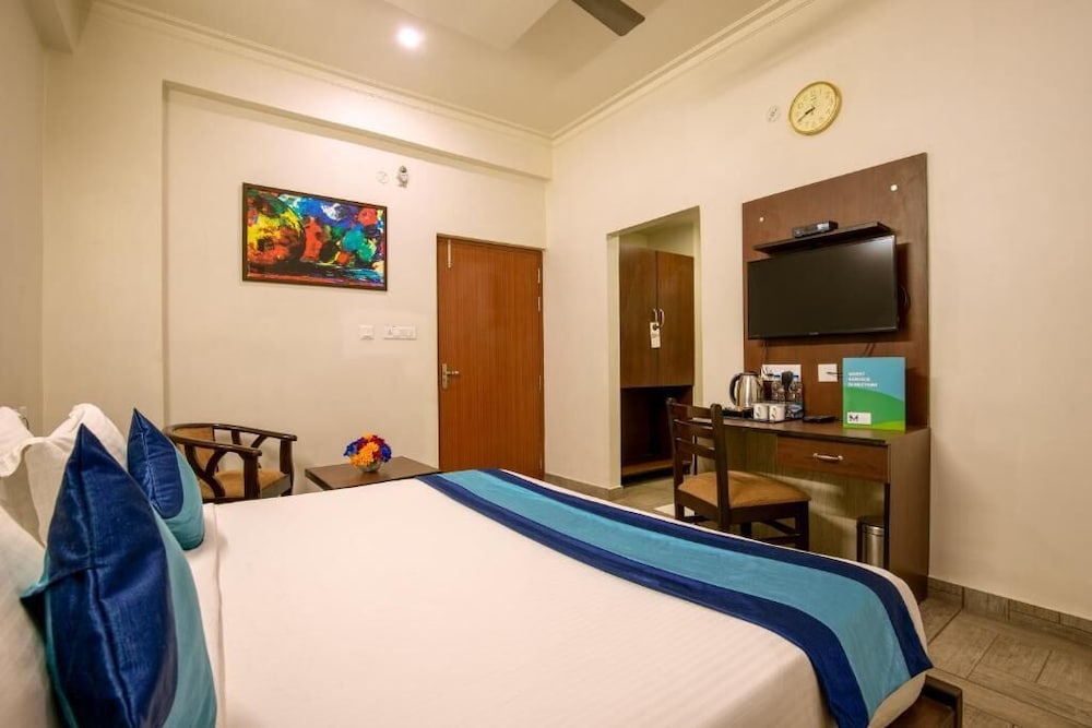 Elite Suites Mint Gomti Nagar 19/50