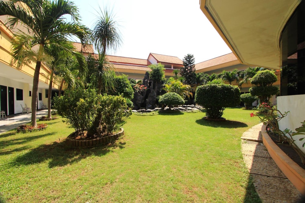 Sinar II Hotel 25/33