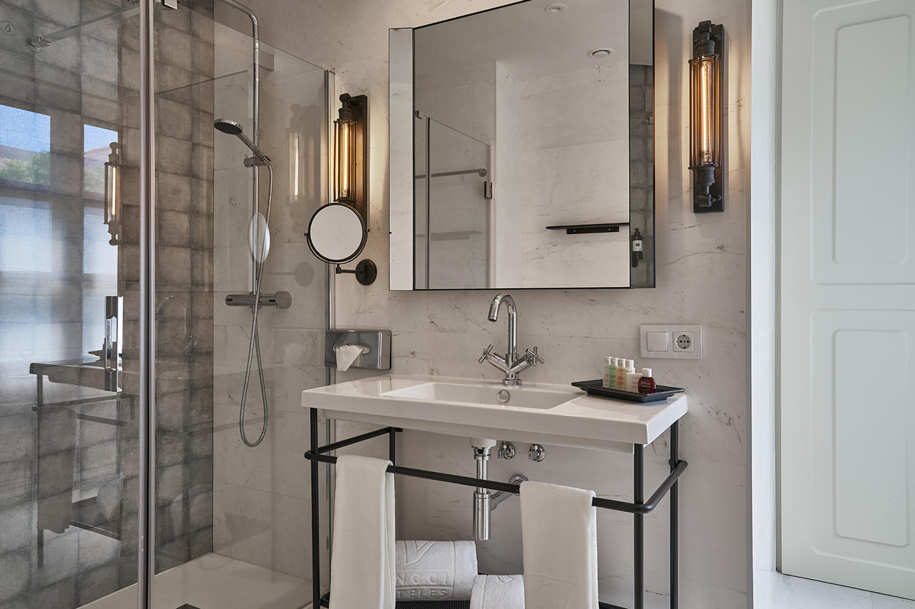 Vincci Molviedro Suites Apartments 47/49