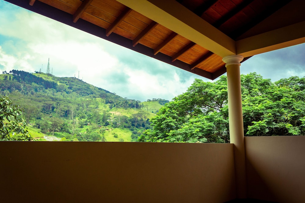 Sri Kandyan Bungalow 27/42