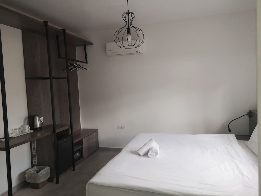 St Elena Boutique Hotel 18/50