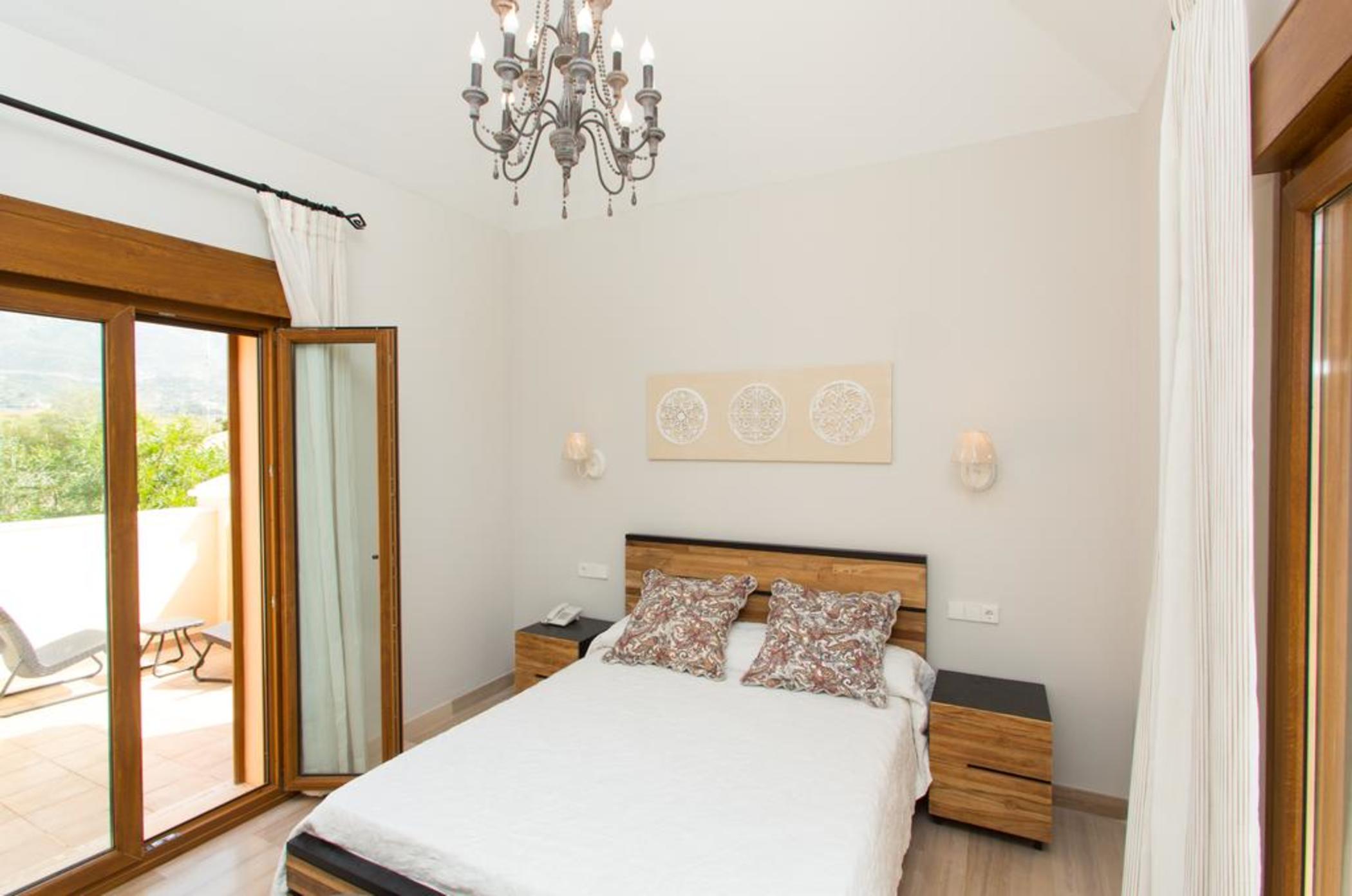 Villas Lomas de Marbella 4/32