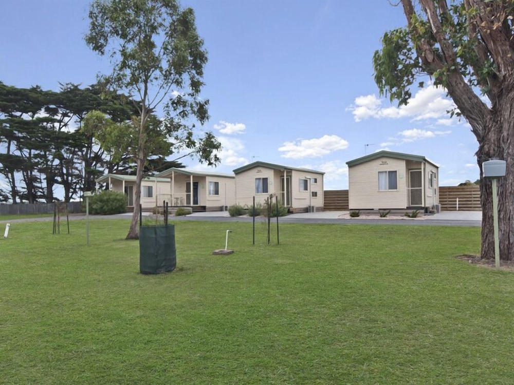 Gum Tree Caravan Park 22/24