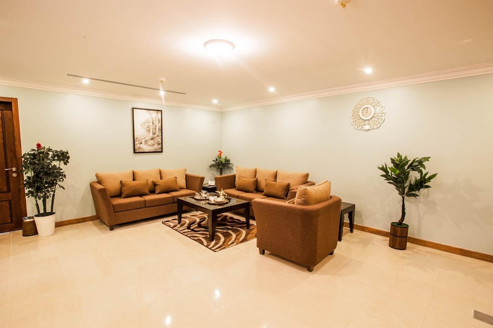 SHALLY RESIDENCE 3 35/49