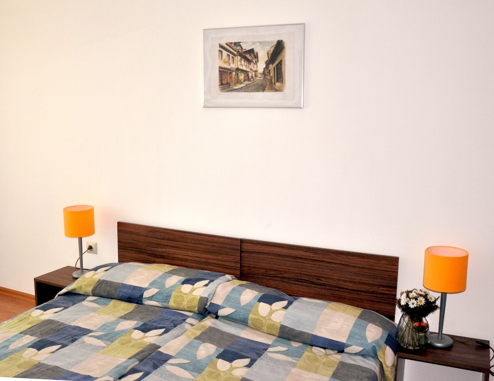 Gardenia Hills 42/72
