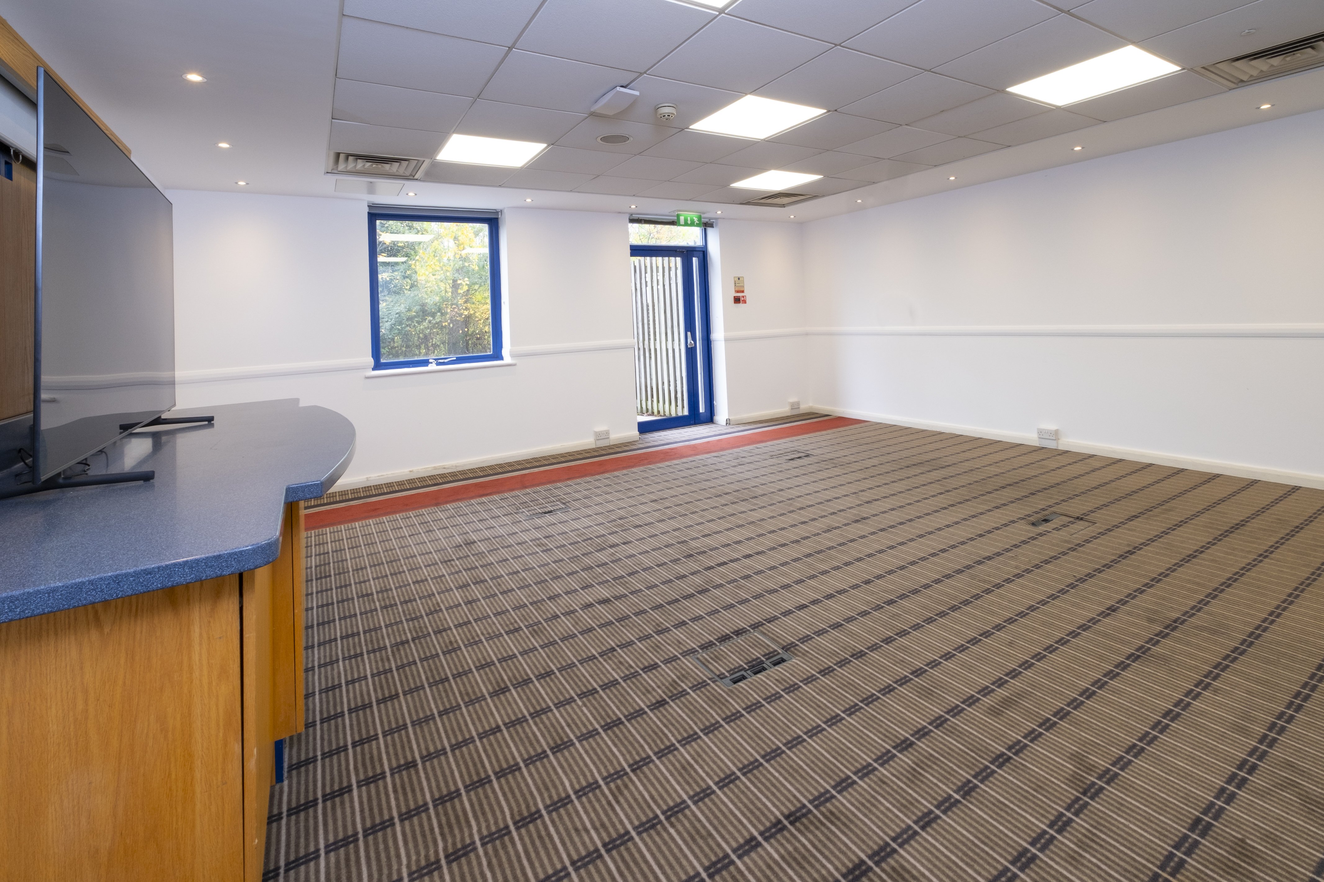 Holiday Inn Express Droitwich Spa 6/45