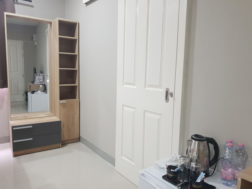 iResidence Hotel Pathumthani 50/50