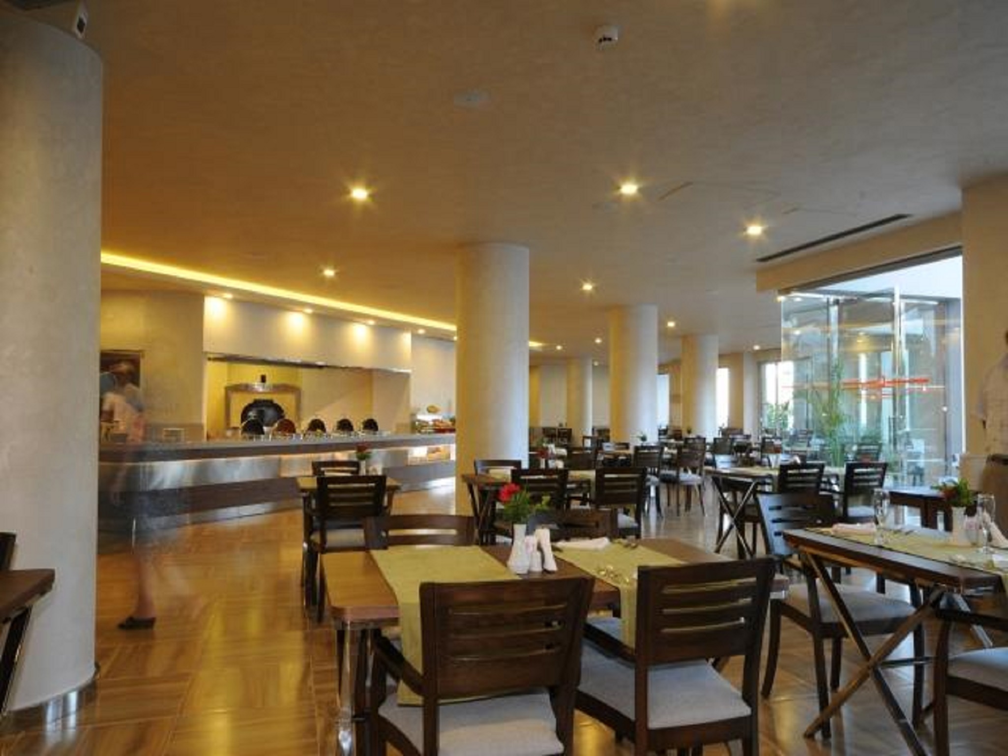 Sunrise Hotel 37/46