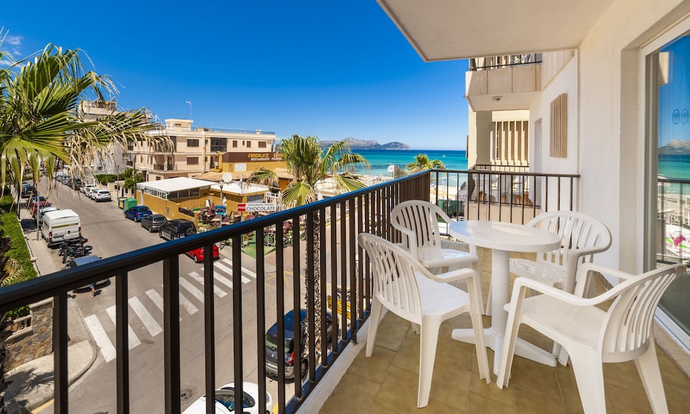 Charlys Apartamentos 16/28
