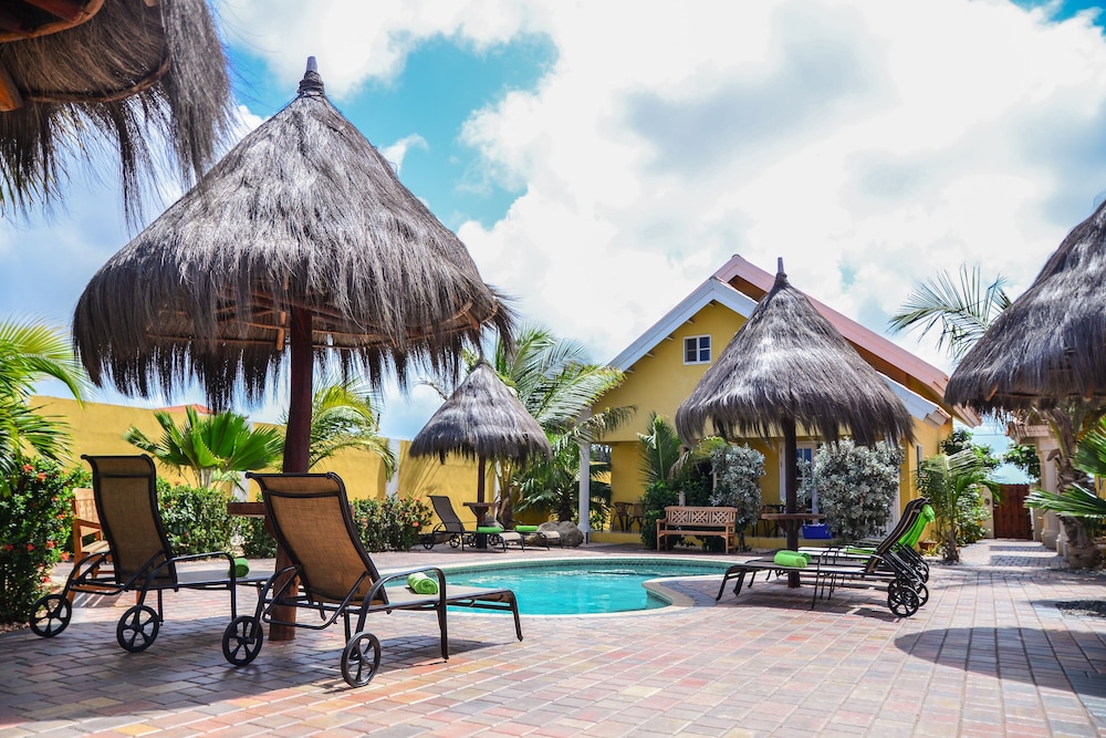 ARUBA TROPIC APARTMENTS 17/31