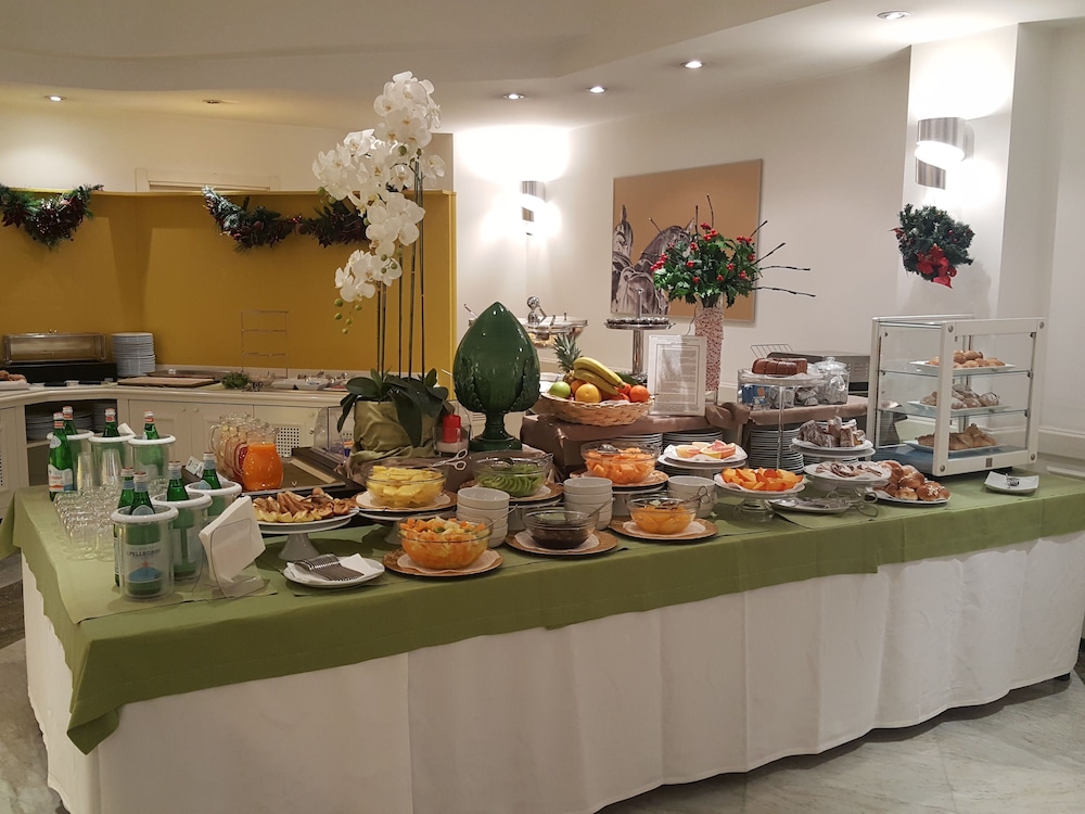 JR Hotels Oriente Bari 42/56