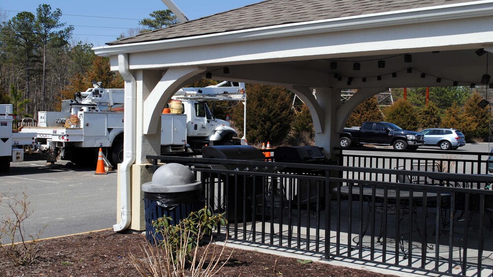 Candlewood Suites Colonial Heights Fort Lee 40/43