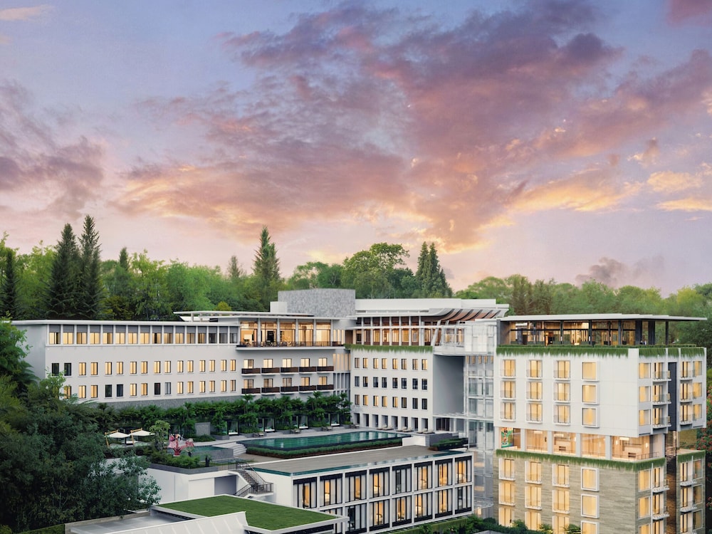 Padma Hotel Bandung 4/66