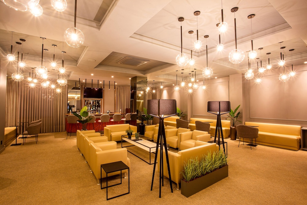 Hotel Metropole Maringa 58/69