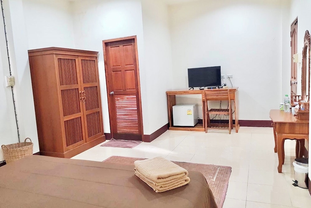 Fahluang Resort 20/50