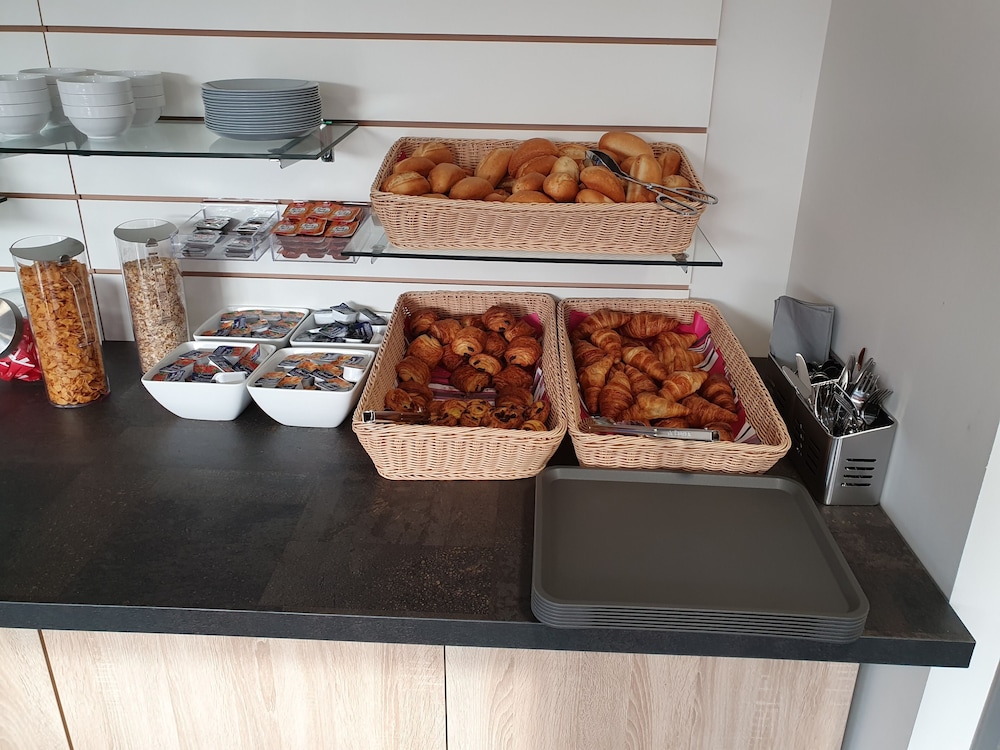 Sure Hotel by Best Western Saint-Raphael Le Dramont 18/48