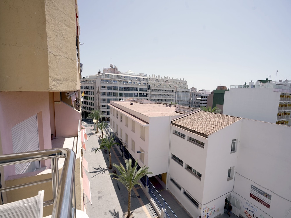 Hostal Anna Benidorm 1/34