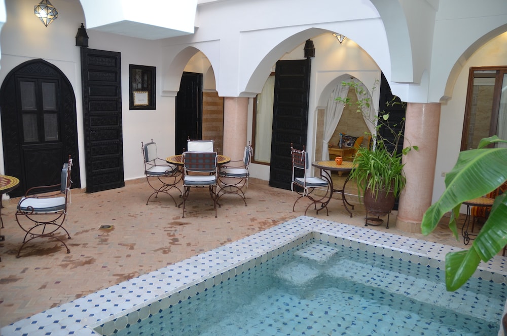 Riad Ailen 24/50