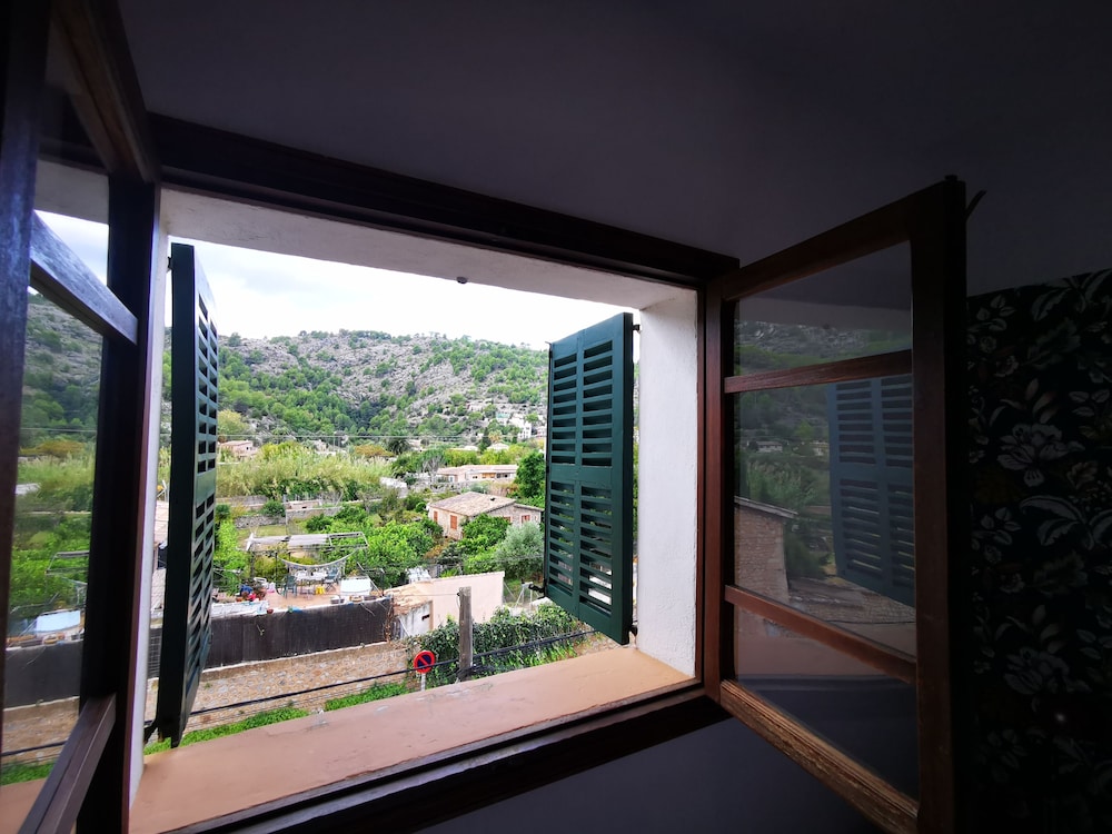 Sol Port Soller 24/49