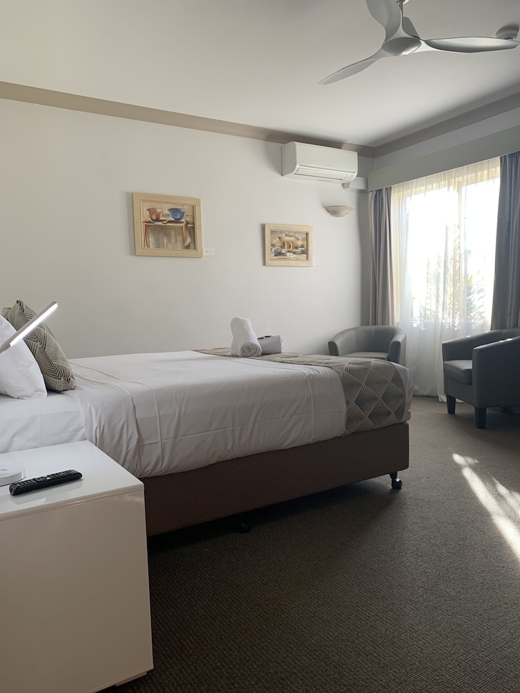 ULLADULLA GUEST HOUSE 26/38
