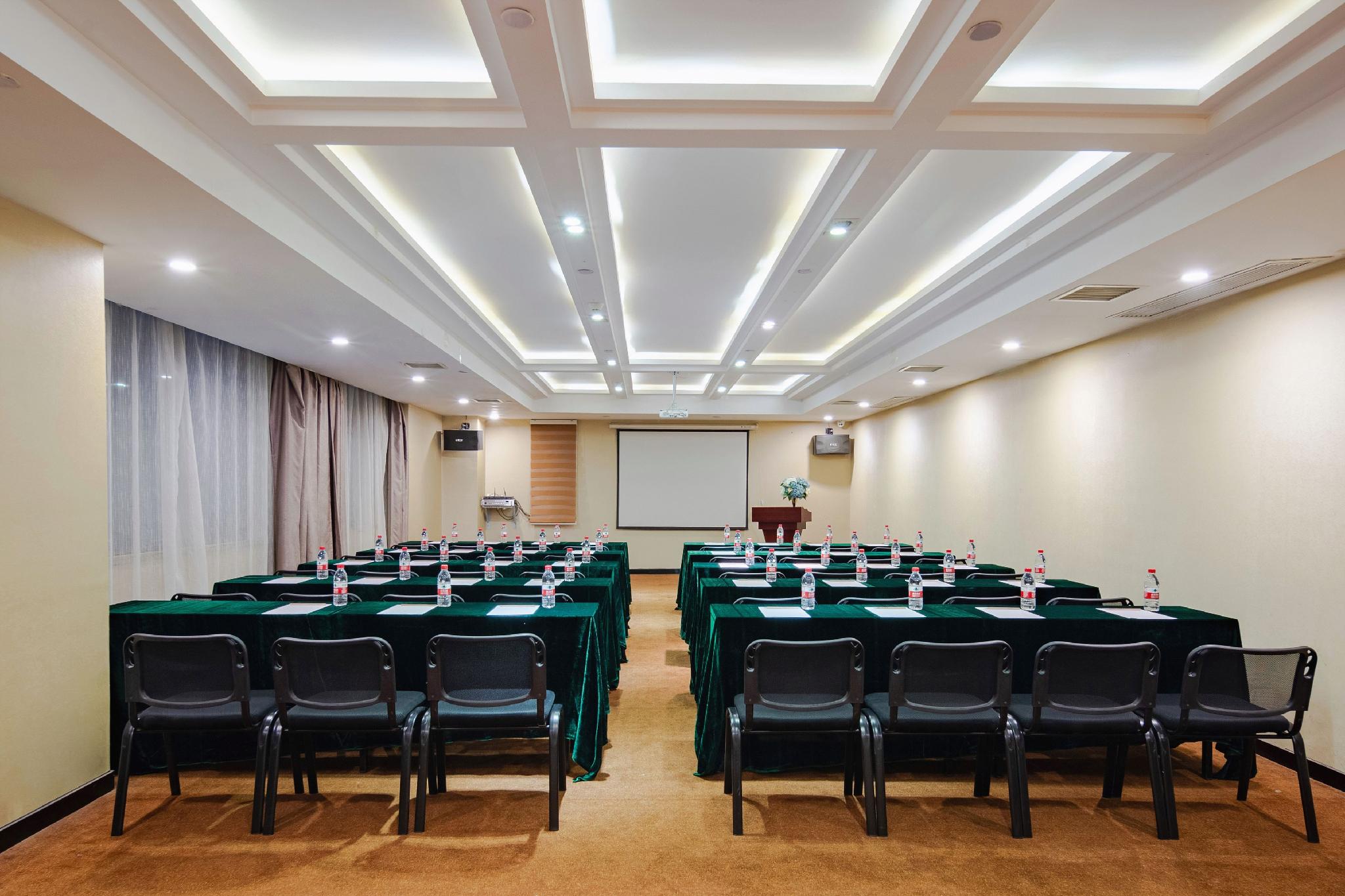 Lavande Hotel (Wuhan Wujiashan) 37/41