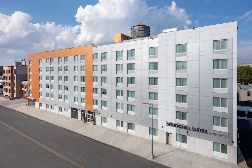 SpringHill Suites By Marriott New York JFK Airport/Jamaica 3/30