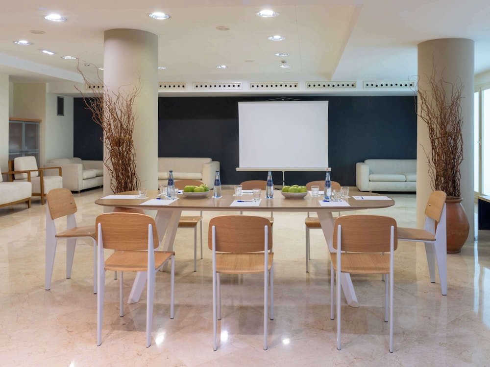ibis Styles Zaragoza Ramiro I 57/65