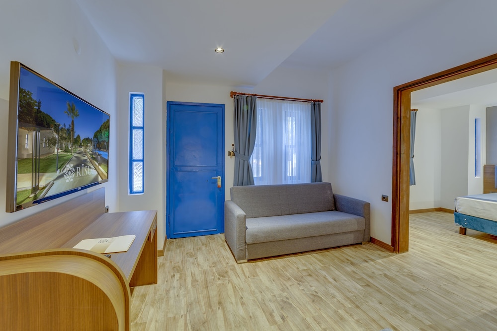 RISUS GARDEN MARINA HOTEL KUSADASI 13/48
