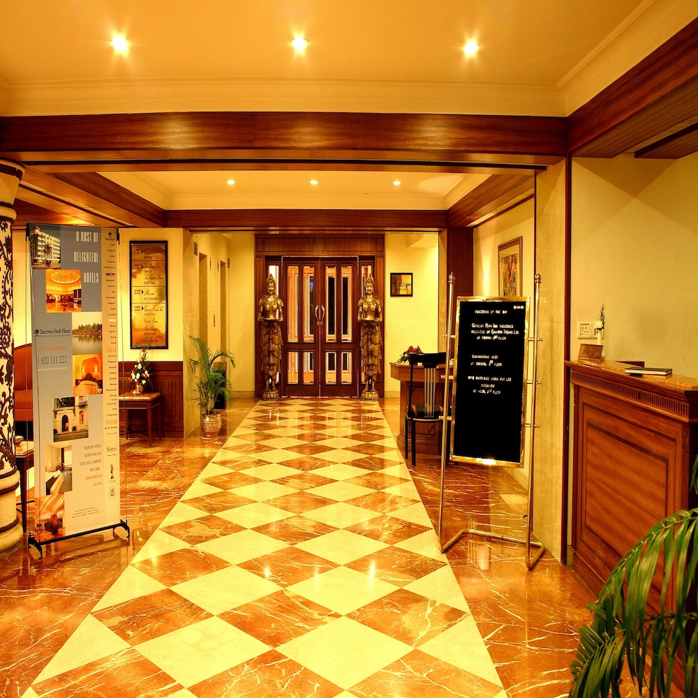 Gokulam Park Inn 7/57