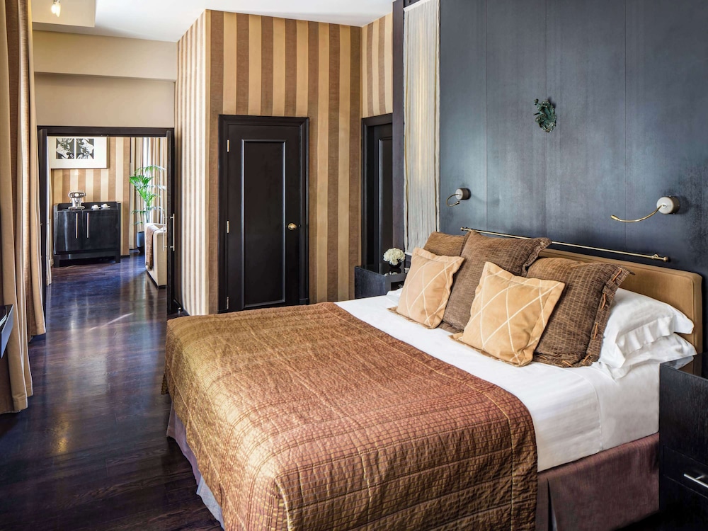 60 Hyde Park Gate Hotel 27/71