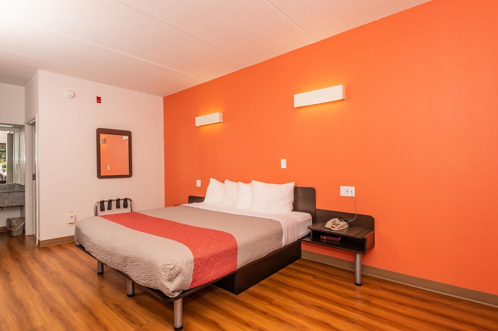 Motel6 Kingsport, TN 21/40