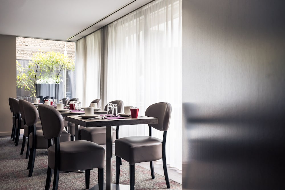 Le Grand Hotel 50/59