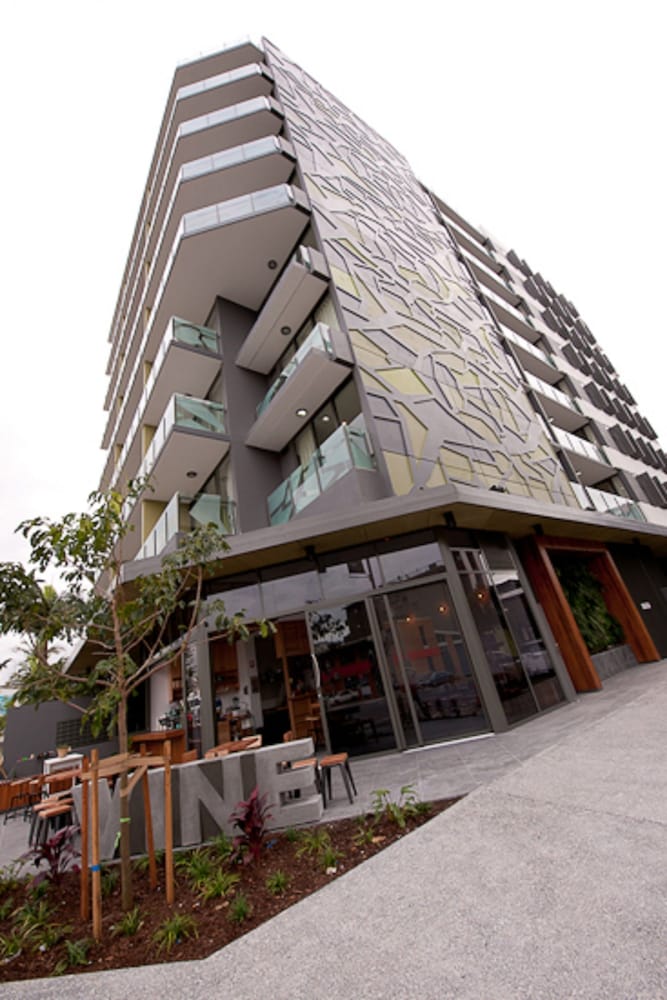 Vine Serviced Apartments 3/36