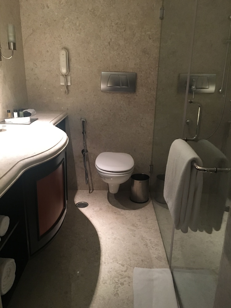 St Marks Hotel 25/72
