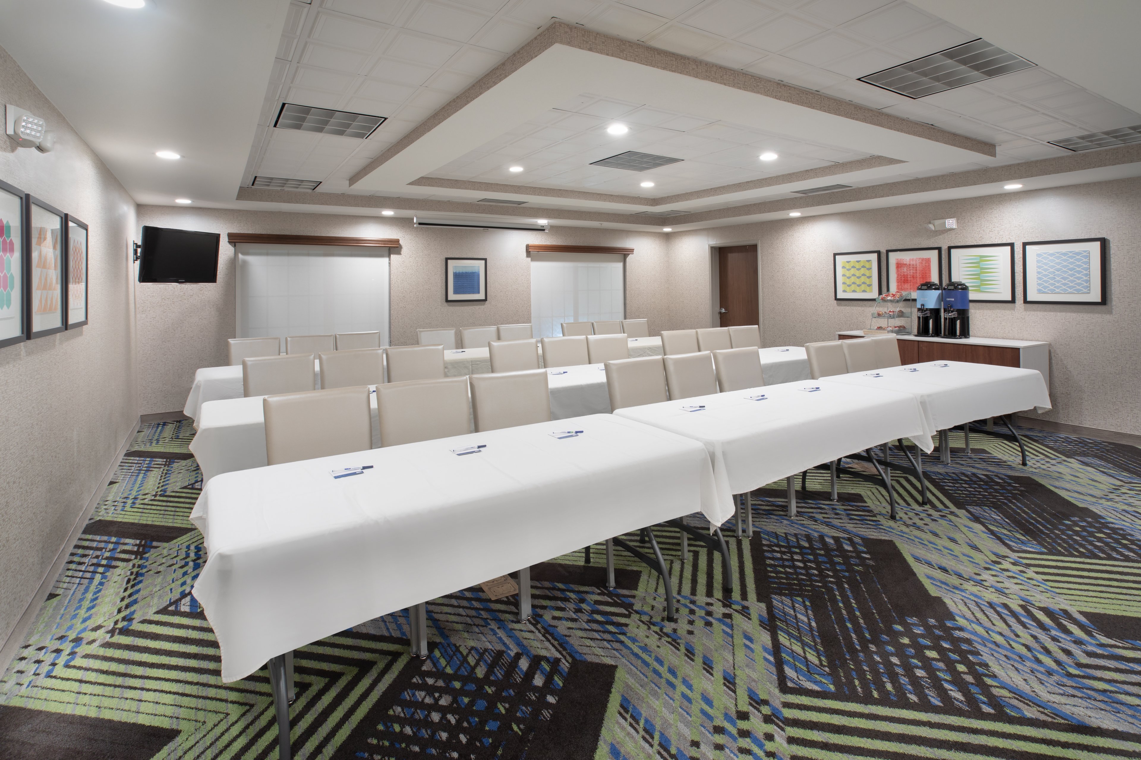 Holiday Inn Express Hotel Suites Longmont 47/49