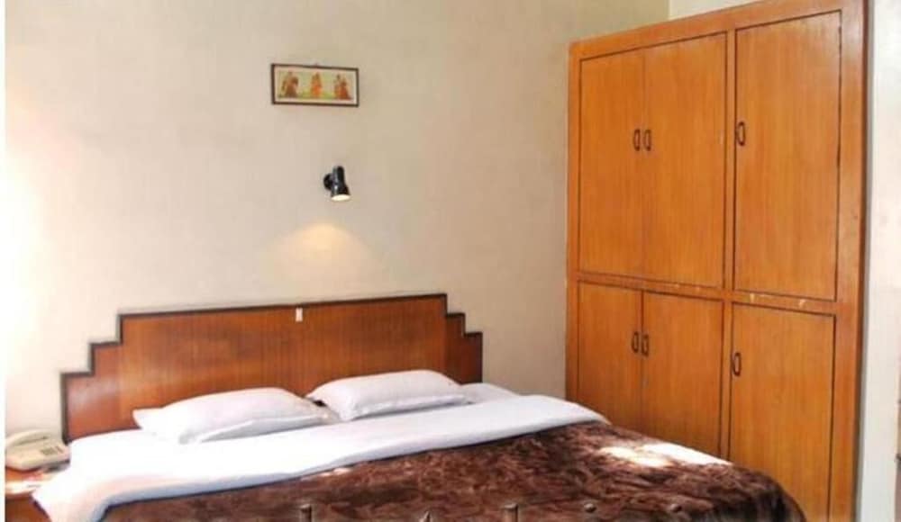 Bani Park Hotel 9/56
