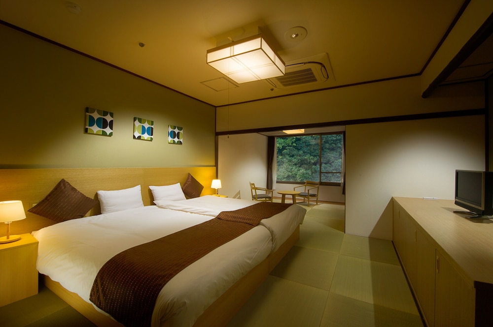 Hakone Pax Yoshino 15/49