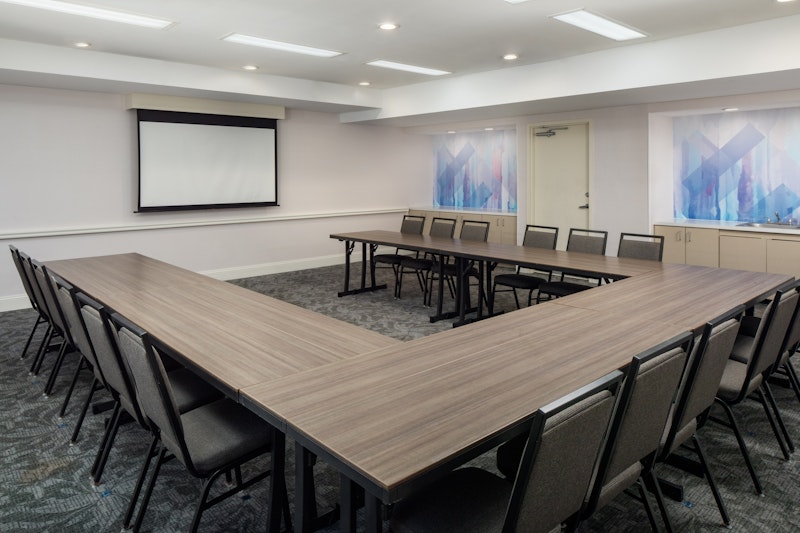Hilton Garden Inn Arcadia/Pasadena Area 13/18